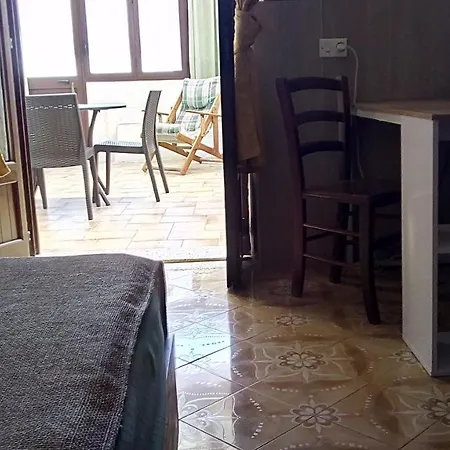 Casa Frank Bed & Breakfast